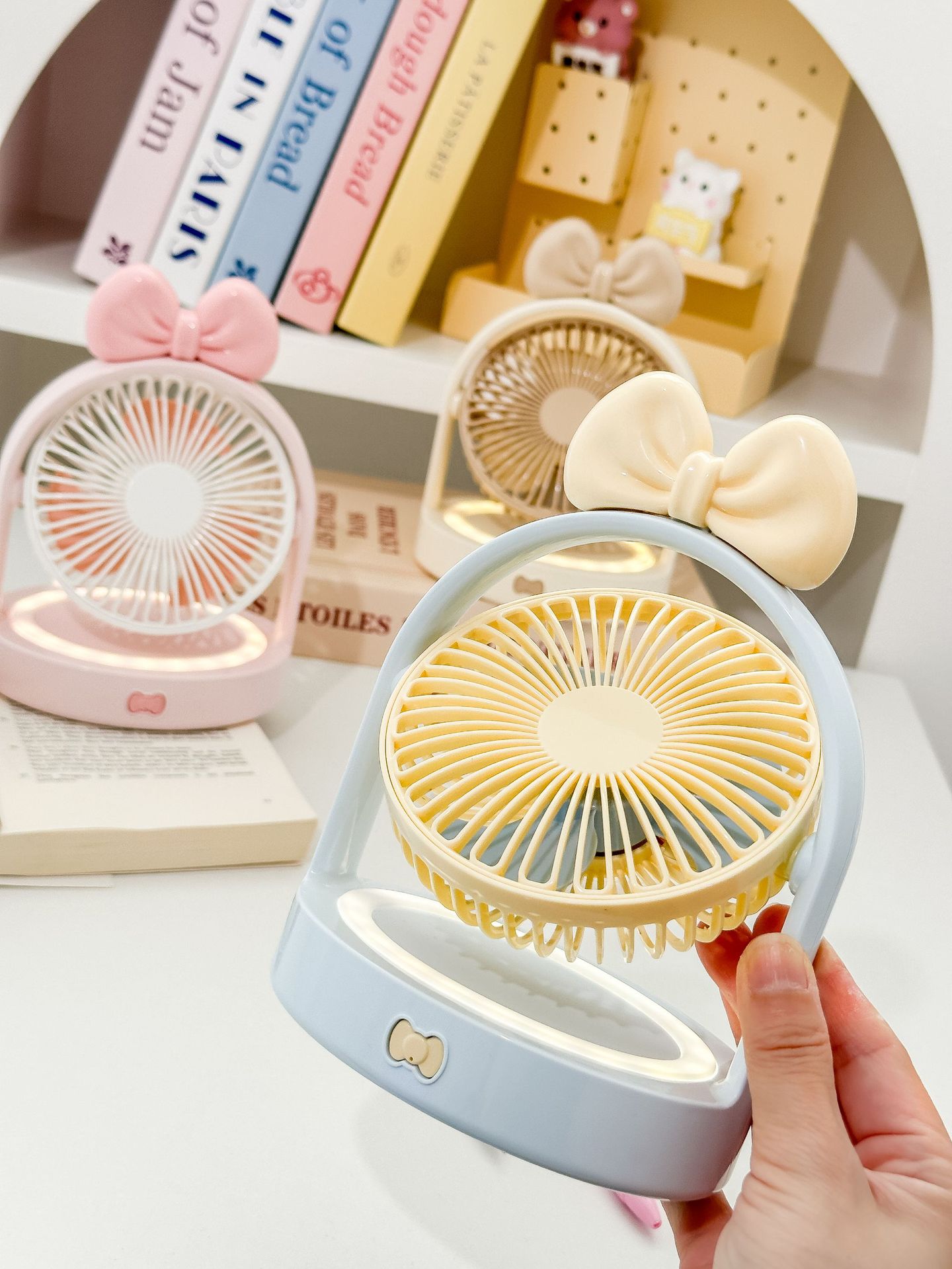 USB Rechargeable Desktop Fan - Bow & Cabin Styles — detail 1